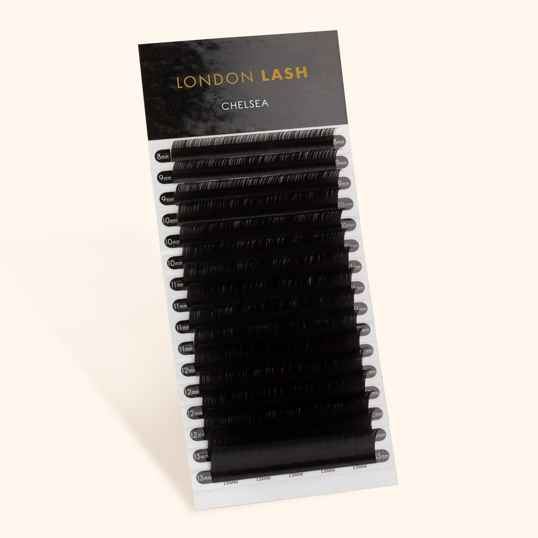 Chelsea Lashes - volume lash extensions, volume lashes, the best volume lashes, the best russian lashes, eyelash extensions, the best lash extensions, the best eyelash extensions, hybrid lashes, russian lashes,  eyelash extensions, classic lashes