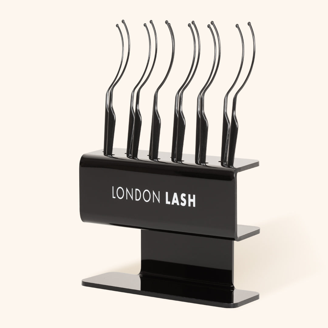 Salon decor & accessories