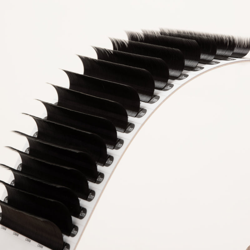 best volume lashes, best eyelash extensions for volume, best Russian volume lashes, best eyelash extensions for volume 0.07