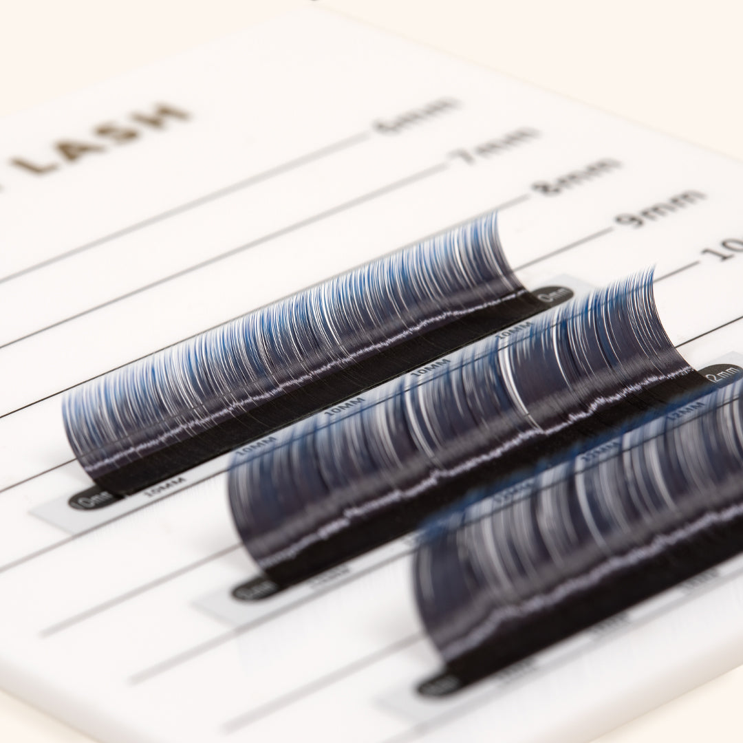 best blue two-tone ombre coloured volume lashes, best blue coloured eyelash extensions, best blue two-tone ombre coloured volume lash extensions, best blue two-tone ombre coloured volume lashes, best ombre coloured volume eyelash extensions, best ombre co